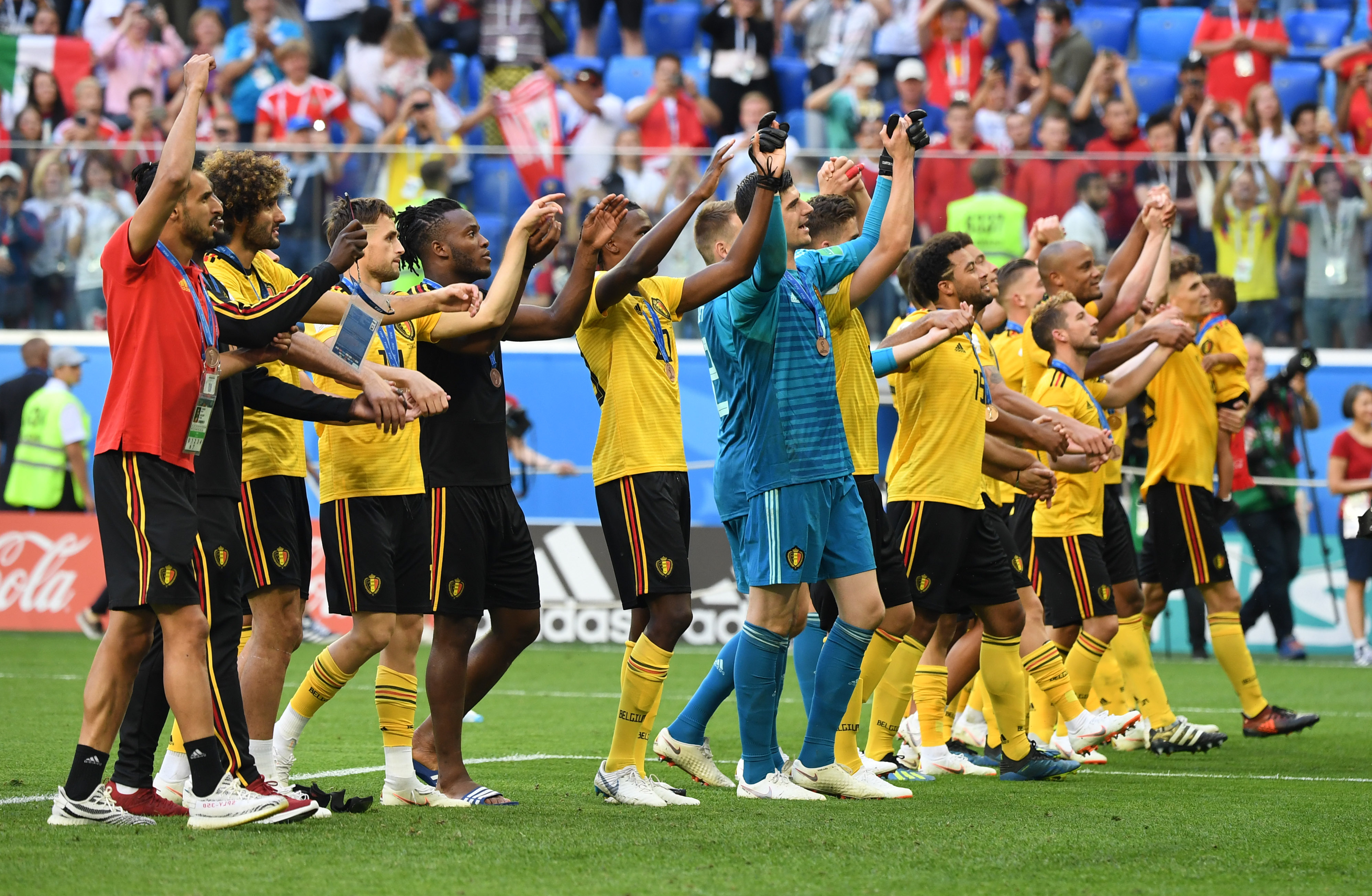 仅让球迷们 仅让球迷们