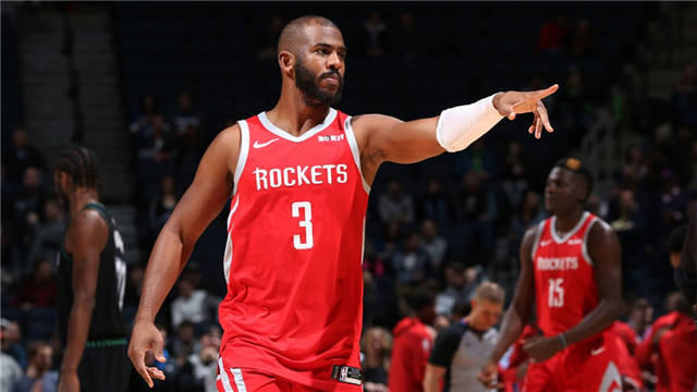 献的致敬 献的致敬