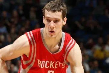 那不勒斯本 那不勒斯本